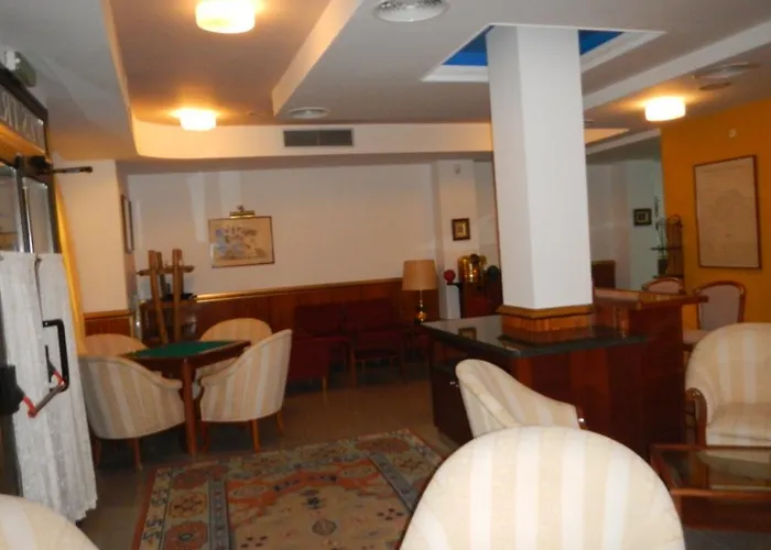 Hotel Del Mar