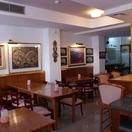 Del Mar יורט דה מאר
