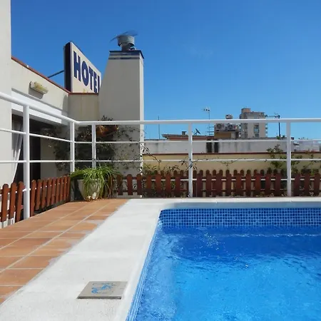 Del Mar Penzion Lloret de Mar